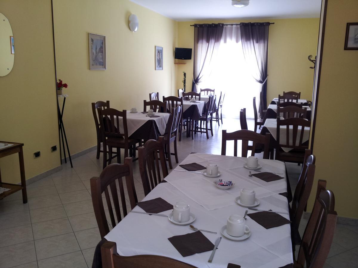 Holiday B&B Vico Del Gargano Dış mekan fotoğraf