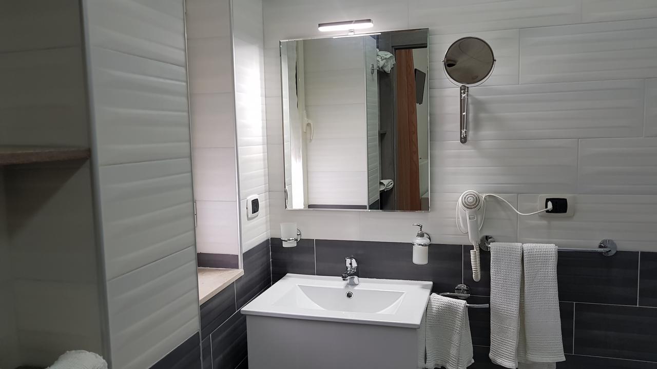 Holiday B&B Vico Del Gargano Dış mekan fotoğraf