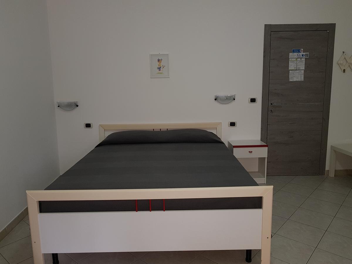 Holiday B&B Vico Del Gargano Dış mekan fotoğraf