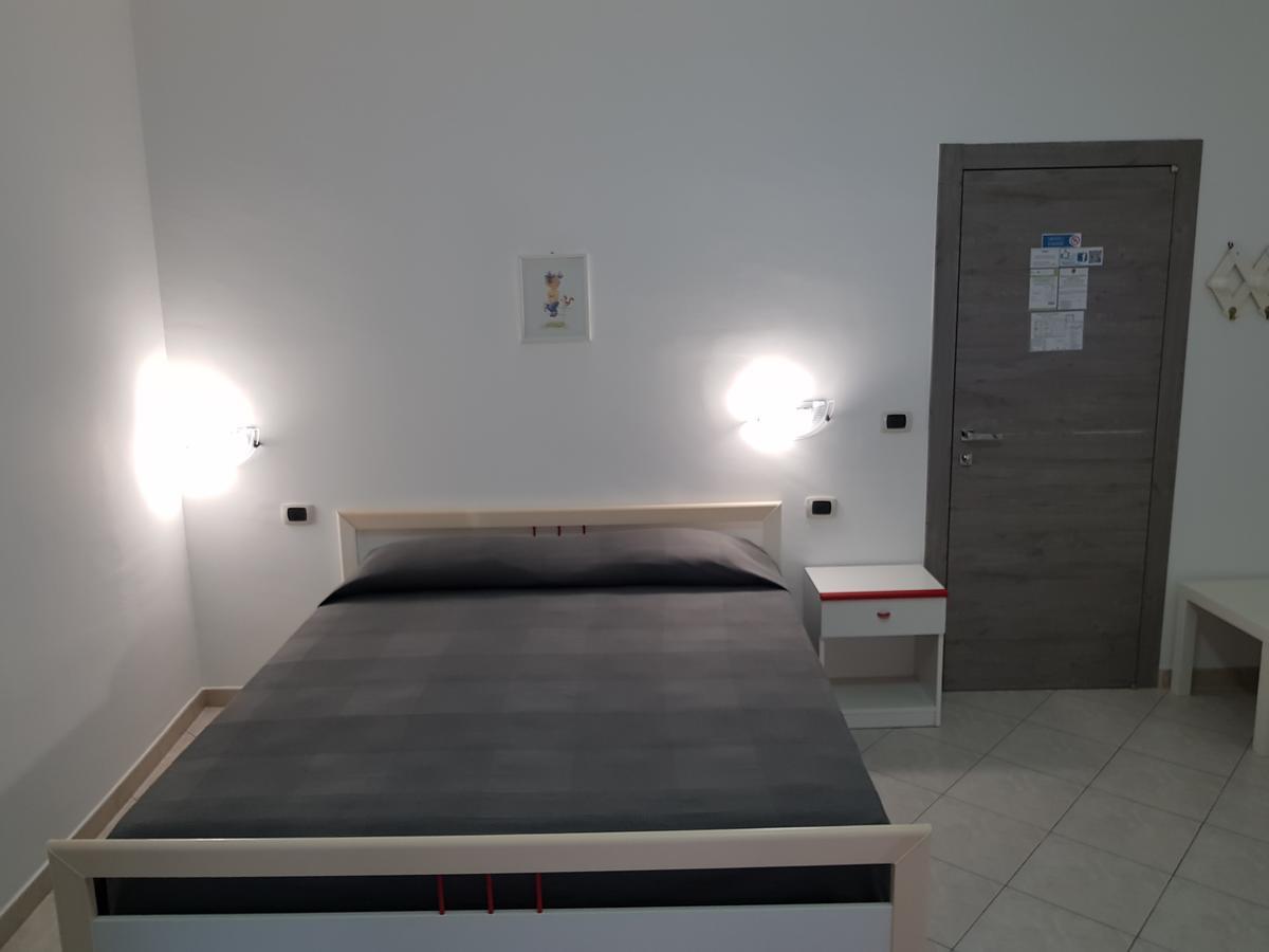 Holiday B&B Vico Del Gargano Dış mekan fotoğraf
