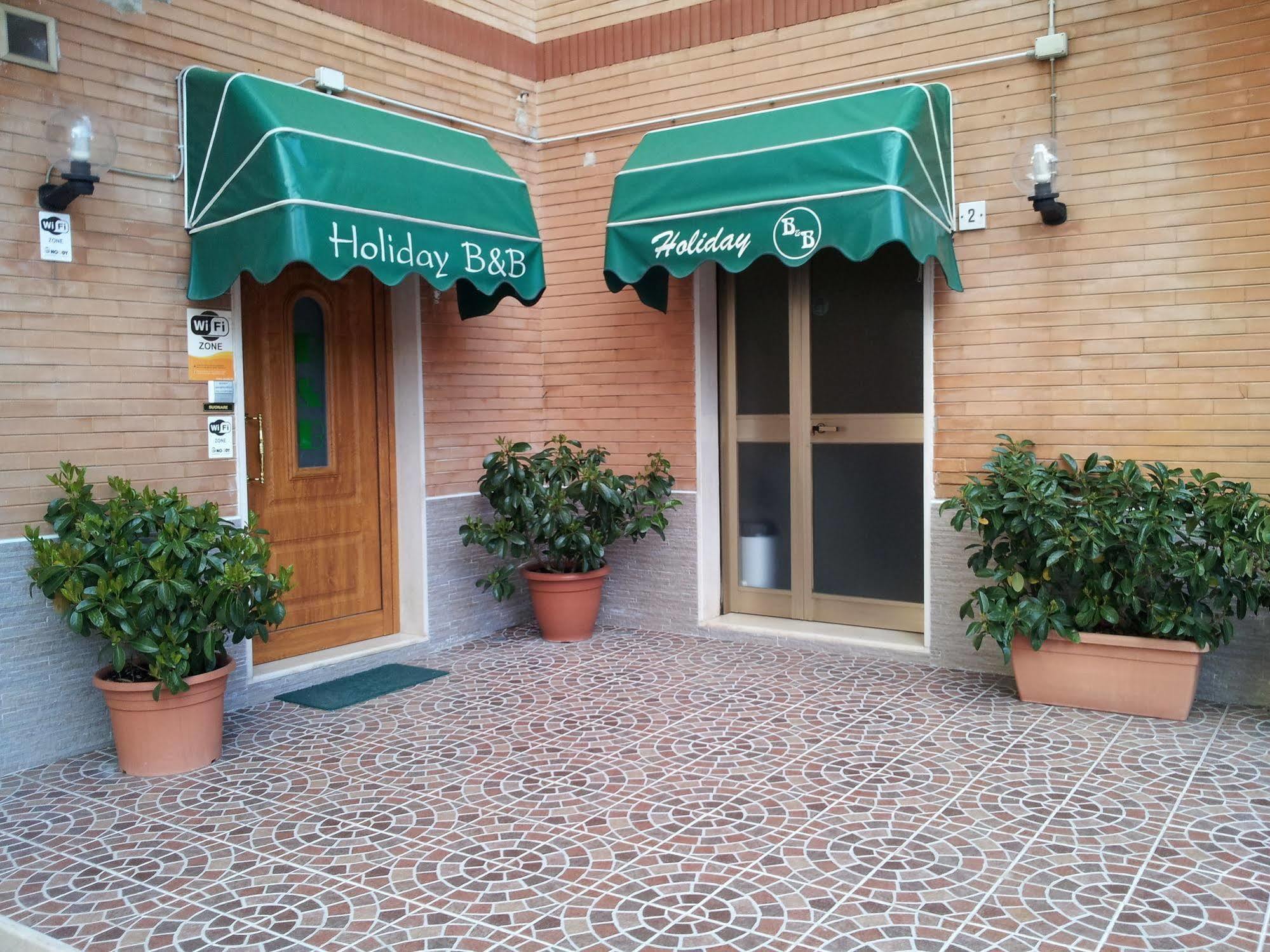 Holiday B&B Vico Del Gargano Dış mekan fotoğraf