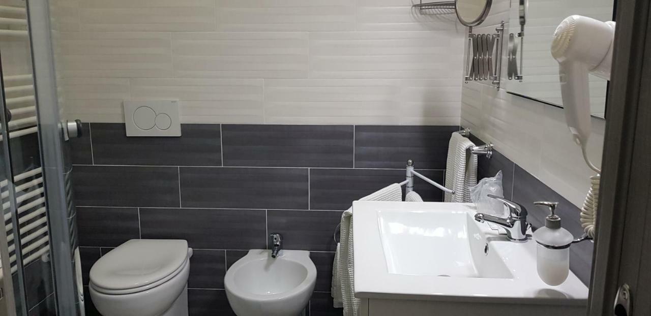 Holiday B&B Vico Del Gargano Dış mekan fotoğraf