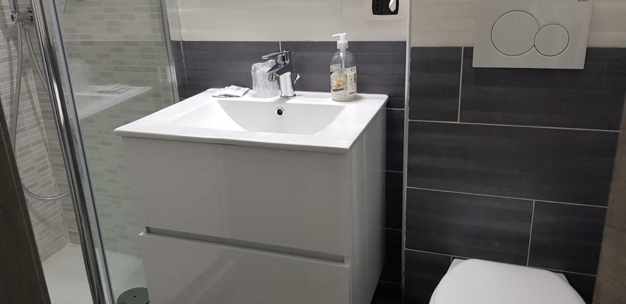 Holiday B&B Vico Del Gargano Dış mekan fotoğraf